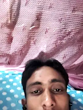 Snapshot of hq9870a chatting on 03-20-26, 04:56 hq9870a online show from 03-20-26, 04:56