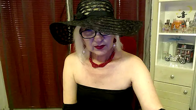 Snapshot of Ala-N-Dala chatting on 12-06-24, 09:46 Ala-N-Dala online show from 12-06-24, 09:46