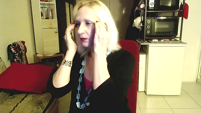 Snapshot of Ala-N-Dala chatting on 03-14-25, 09:32 Ala-N-Dala online show from 03-14-25, 09:32