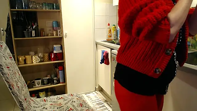 Snapshot of Ala-N-Dala chatting on 12-01-25, 11:59 Ala-N-Dala online show from 12-01-25, 11:59