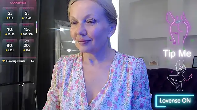 Abby Moore  online show from 07-14-26, 10:21