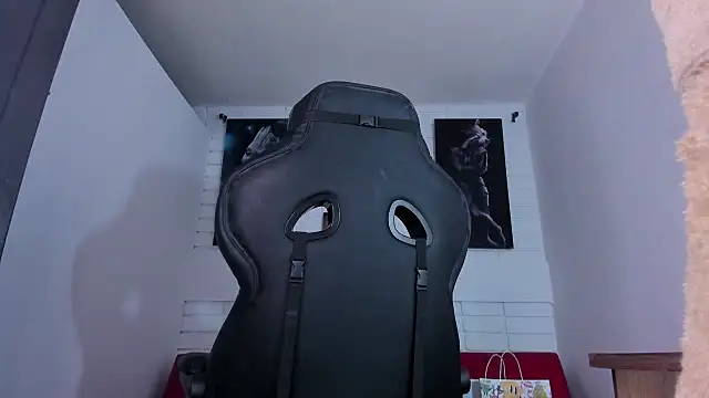 AlanNaughty online show from 01-03-25, 12:22