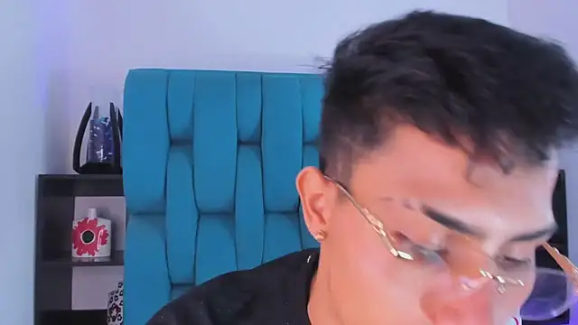 AlanNaughty online show from 01-12-25, 10:22