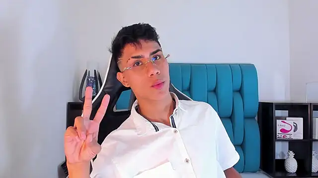 AlanNaughty online show from 02-05-25, 08:57