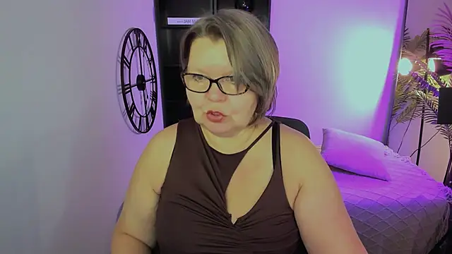 Shannonshine online show from 04-04-26, 05:16