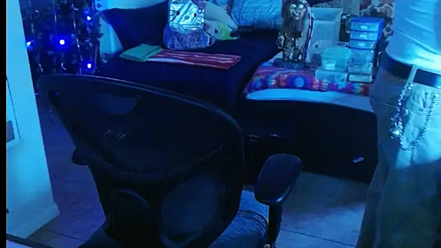 Snapshot of mycock2474u chatting on 02-27-25, 01:16 mycock2474u online show from 02-27-25, 01:16