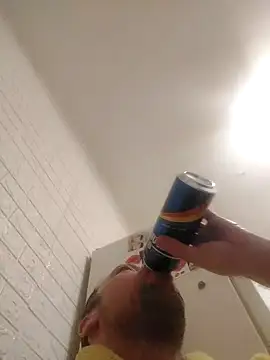 Snapshot of david_geam chatting on 01-21-25, 05:51 david geam online show from 01-21-25, 05:51