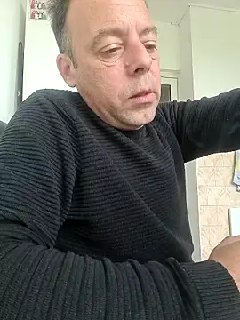 Snapshot of david_geam chatting on 10-02-25, 06:20 david geam online show from 10-02-25, 06:20