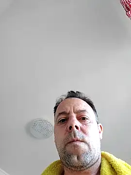 Snapshot of david_geam chatting on 03-11-26, 06:52 david geam online show from 03-11-26, 06:52