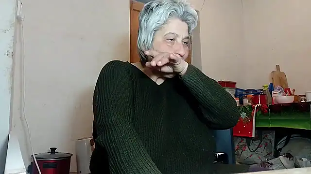 Snapshot of ExquisiteMature chatting on 02-09-25, 08:11 ExquisiteMature online show from 02-09-25, 08:11