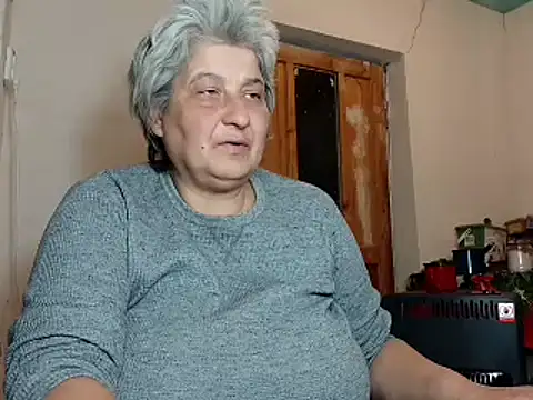 Snapshot of ExquisiteMature chatting on 02-15-25, 06:33 ExquisiteMature online show from 02-15-25, 06:33