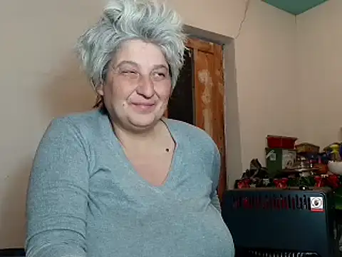 Snapshot of ExquisiteMature chatting on 02-17-25, 08:47 ExquisiteMature online show from 02-17-25, 08:47