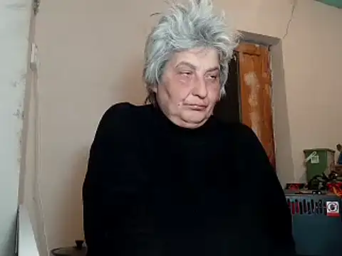 Snapshot of ExquisiteMature chatting on 02-19-25, 10:09 ExquisiteMature online show from 02-19-25, 10:09