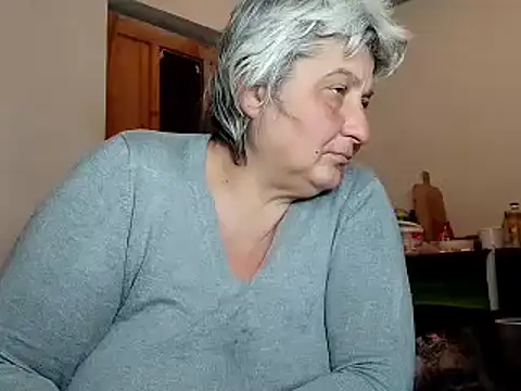 Snapshot of ExquisiteMature chatting on 03-04-25, 06:50 ExquisiteMature online show from 03-04-25, 06:50