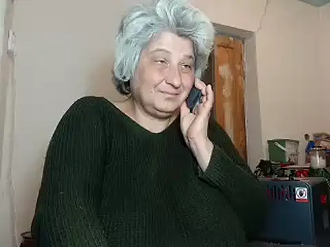 Snapshot of ExquisiteMature chatting on 03-17-25, 01:08 ExquisiteMature online show from 03-17-25, 01:08