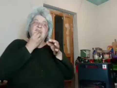 Snapshot of ExquisiteMature chatting on 03-17-25, 04:33 ExquisiteMature online show from 03-17-25, 04:33