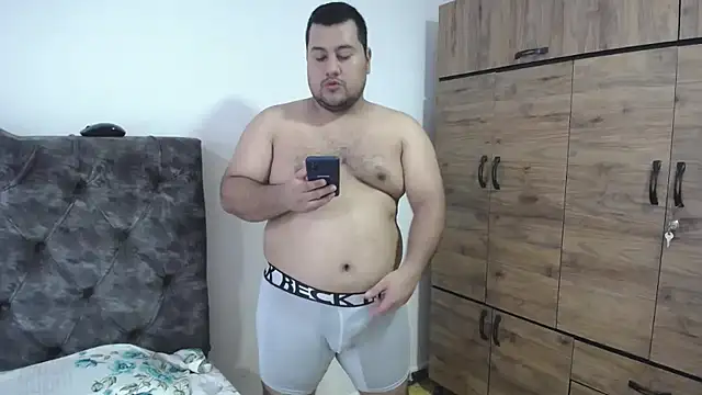 santi hothot online show from 10-18-25, 07:25