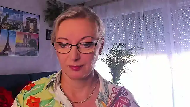 vanessa chat online show from 06-24-26, 01:54