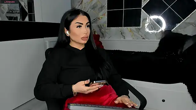 Snapshot of mistress_meryem chatting on 03-16-25, 03:14 mistress meryem online show from 03-16-25, 03:14