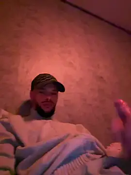 Snapshot of Lionayowe chatting on 03-05-26, 06:48 Lionayowe online show from 03-05-26, 06:48