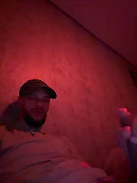 Snapshot of Lionayowe chatting on 03-14-26, 12:50 Lionayowe online show from 03-14-26, 12:50