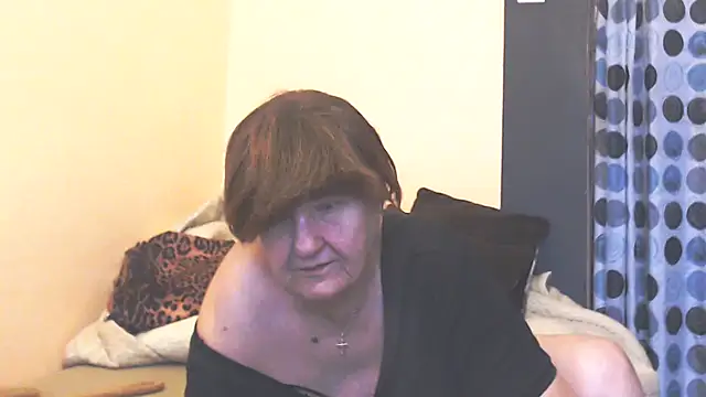 Snapshot of MioritaHard chatting on 02-08-26, 11:46 MioritaHard online show from 02-08-26, 11:46