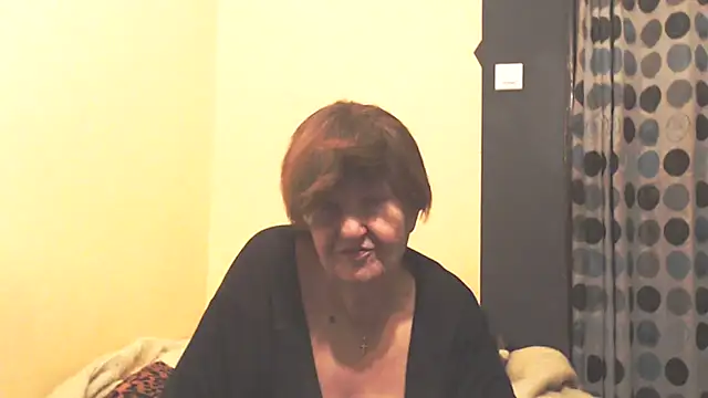 Snapshot of MioritaHard chatting on 02-18-26, 08:49 MioritaHard online show from 02-18-26, 08:49