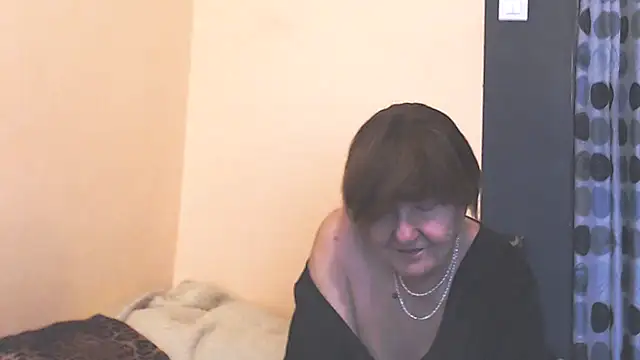 Snapshot of MioritaHard chatting on 03-10-26, 01:05 MioritaHard online show from 03-10-26, 01:05