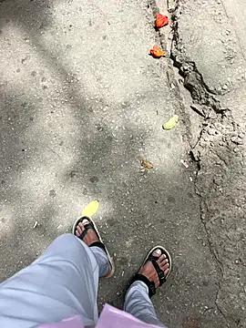 Snapshot of Redry9221 chatting on 10-02-25, 06:42 Redry9221 online show from 10-02-25, 06:42