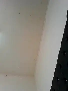 MySweetBitch143 online show from 09-30-25, 01:05