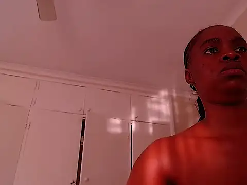 LuciousLips96 online show from 07-11-26, 07:44