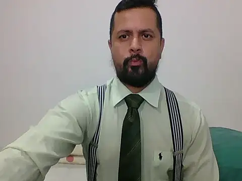 Snapshot of TRIISTAN_KING10 chatting on 01-09-25, 09:05 TRIISTAN KING10 online show from 01-09-25, 09:05