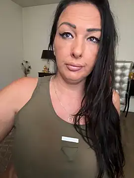 TiffanyRoxx online show from 11-19-25, 11:32