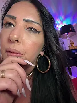 TiffanyRoxx online show from 05-20-26, 10:05