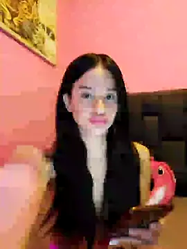 Snapshot of secretgreisy_ chatting on 12-18-24, 10:40 secretgreisy online show from 12-18-24, 10:40