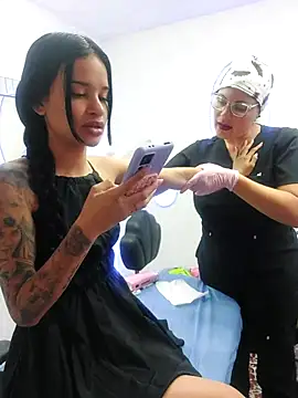 Snapshot of secretgreisy_ chatting on 09-12-25, 07:58 secretgreisy online show from 09-12-25, 07:58