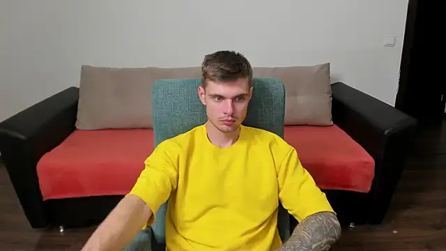 maks wolfis online show from 02-12-25, 03:05