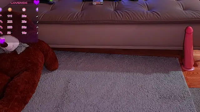 Snapshot of pawg_queen chatting on 01-19-26, 12:58 pawg queen online show from 01-19-26, 12:58