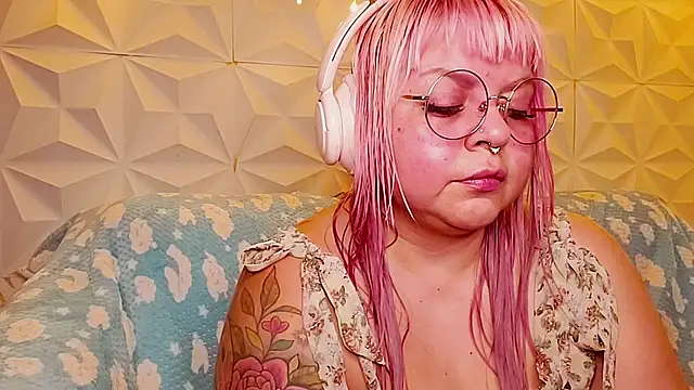 Satyn doll online show from 05-31-26, 10:11