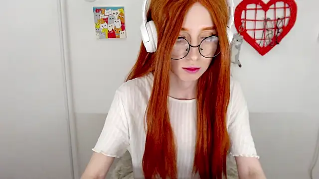 Snapshot of _Hanna_Moon_ chatting on 07-05-26, 12:45 Hanna Moon online show from 07-05-26, 12:45