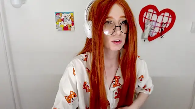 Snapshot of _Hanna_Moon_ chatting on 07-06-26, 01:08 Hanna Moon online show from 07-06-26, 01:08