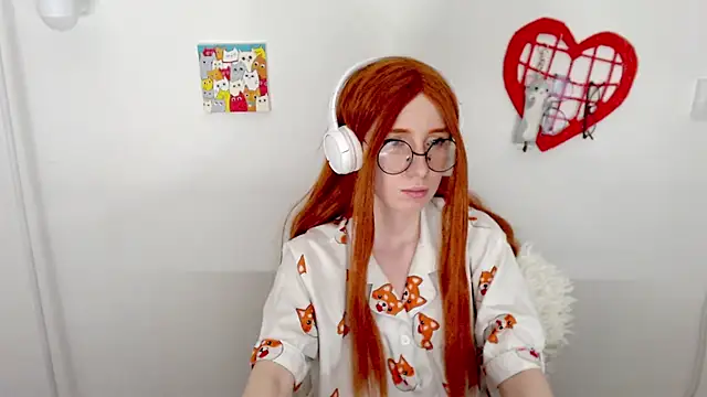 Snapshot of _Hanna_Moon_ chatting on 07-06-26, 03:03 Hanna Moon online show from 07-06-26, 03:03