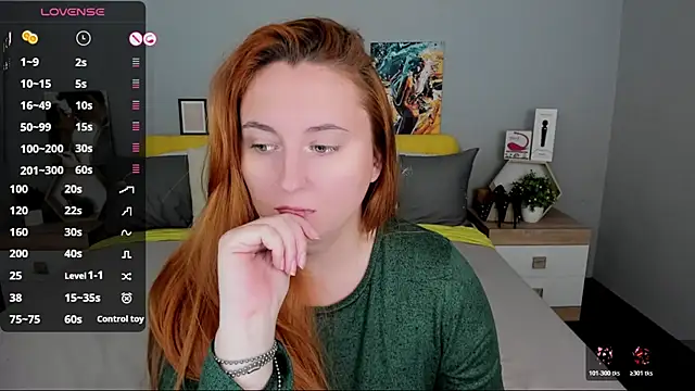 BabeLessi online show from 04-26-26, 03:32