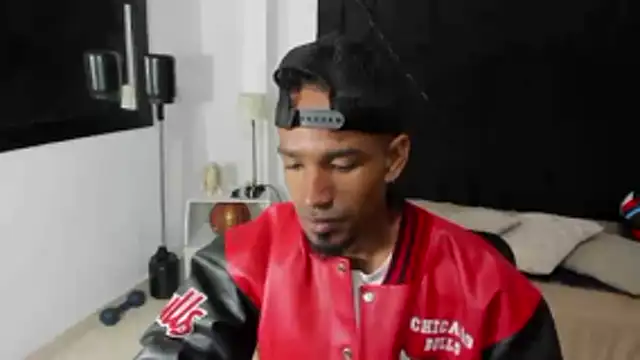 Snapshot of anhtony_wayans chatting on 10-25-25, 12:07 anhtony wayans online show from 10-25-25, 12:07