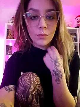 Snapshot of LilyOrion chatting on 03-01-26, 01:51 LilyOrion online show from 03-01-26, 01:51