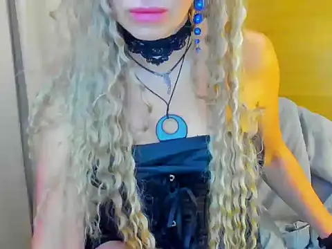 Snapshot of Ruda1919 chatting on 03-06-26, 01:02 Ruda1919 online show from 03-06-26, 01:02