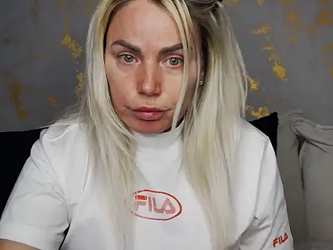 arabic00blonde00milf online show from 04-24-26, 04:53