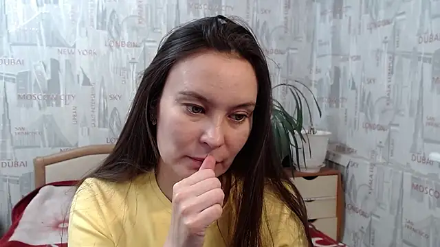 Snapshot of GinaQSoul chatting on 12-09-24, 01:45 GinaQSoul online show from 12-09-24, 01:45
