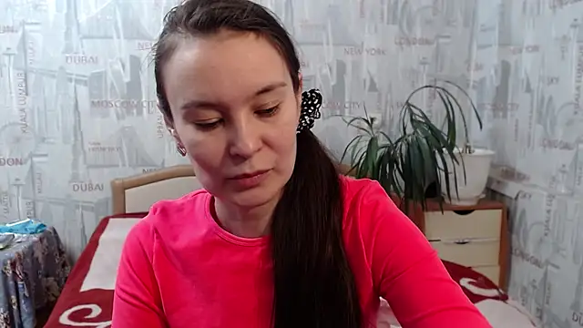 Snapshot of GinaQSoul chatting on 12-13-24, 09:02 GinaQSoul online show from 12-13-24, 09:02