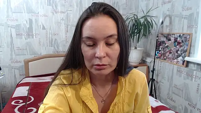 Snapshot of GinaQSoul chatting on 02-18-25, 08:38 GinaQSoul online show from 02-18-25, 08:38